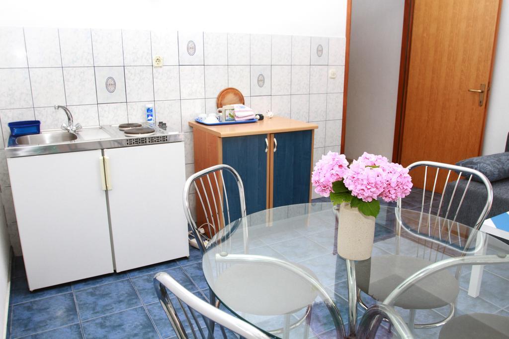 Apartments Sanader Okrug Gornji Habitación foto
